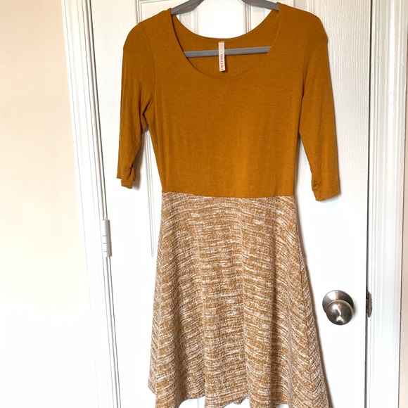 BOUTIQUE | Autumn Dress - Picture 5 of 5